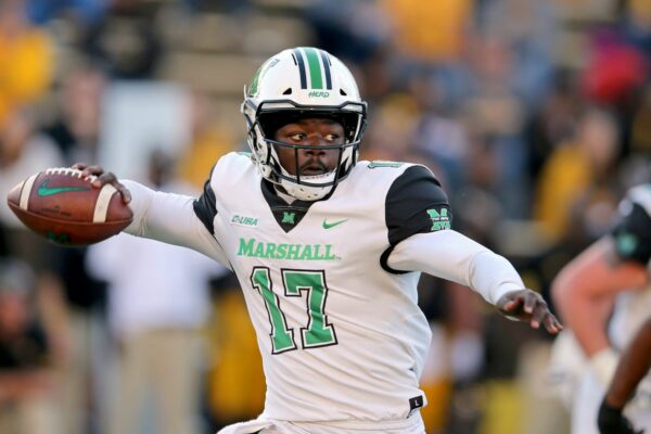 Marshall Thundering Herd vs. UConn Huskies - 12/19/2022 Free Pick & CFB Betting Prediction