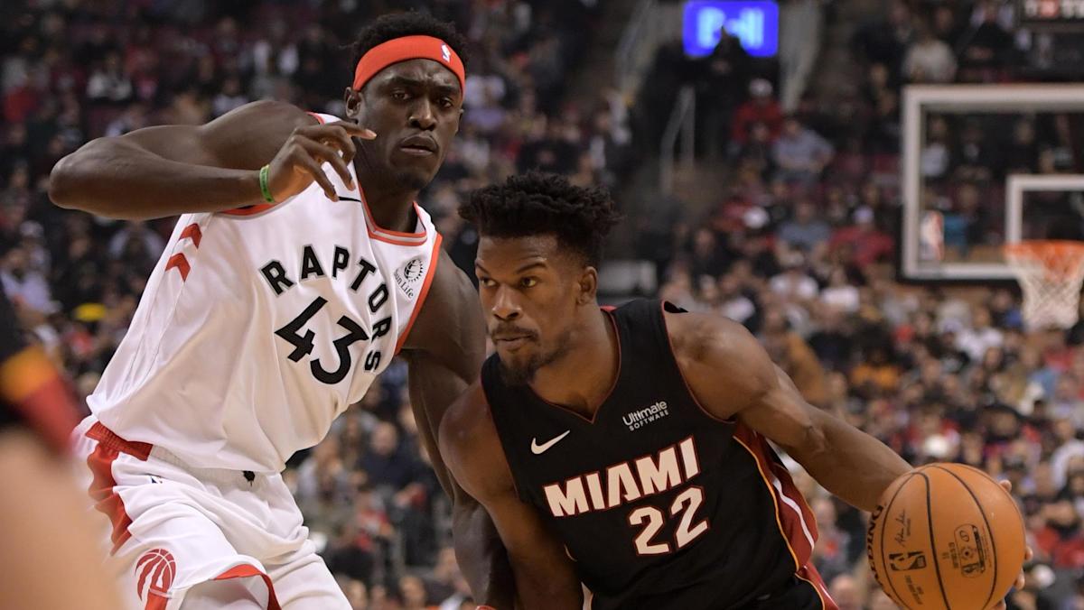 New York Knicks at Miami Heat AI NBA Basketball Prediction 3/22/2023