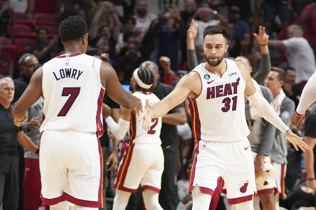 Dallas Mavericks at Miami Heat AI NBA Basketball Prediction 4/1/2023