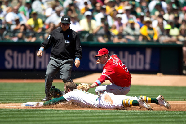 Oakland vs. Los Angeles - 9-28-2015 Free Pick & MLB Handicapping Lines Preview