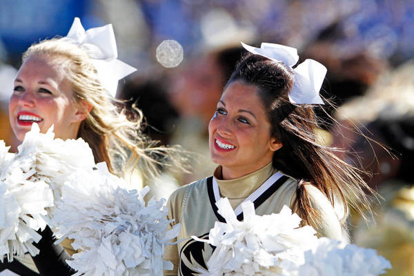 Kansas Jayhawks vs. Memphis Tigers - 9/17/16 Free Pick & CFB Betting Prediction