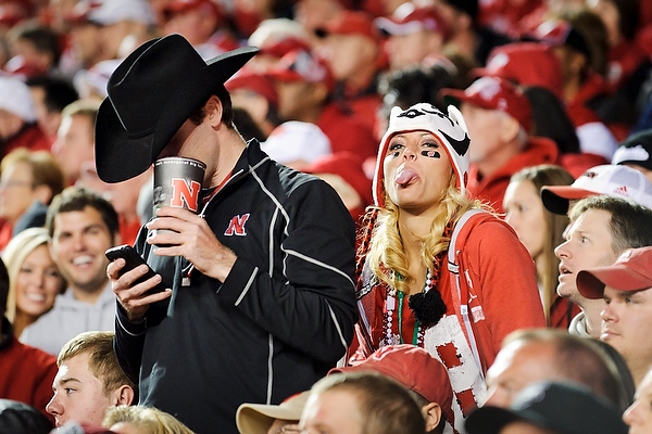 Michigan State vs. Nebraska - 11-7-2015 Free Pick & CFB Handicapping Lines Preview