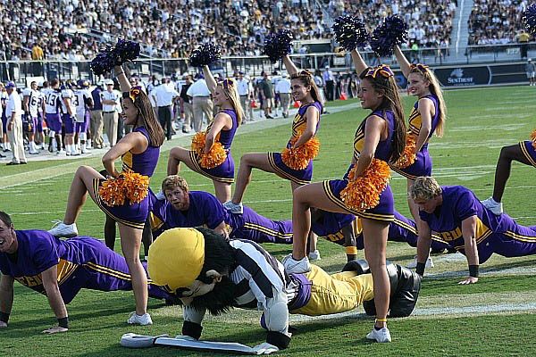 Temple vs. East Carolina - 10-22-2015 Free Pick & CFB Handicapping Lines Preview