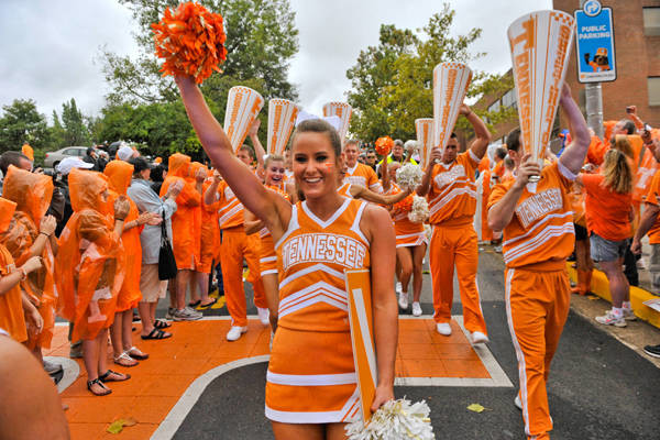 Appalachian State Mountaineers vs. Tennessee Volunteers - 9-1-2016 Free Pick & CFB Betting Prediction