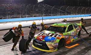 2015 Ford EcoBoost 400 - 11-22-2015 Free NASCAR Pick & Race Handicapping Lines Preview