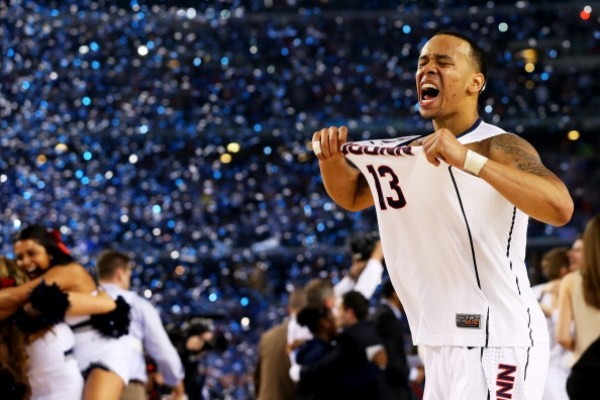 Auburn Tigers vs. Connecticut Huskies - 12/23/2016 Free Pick & CBB Betting Prediction