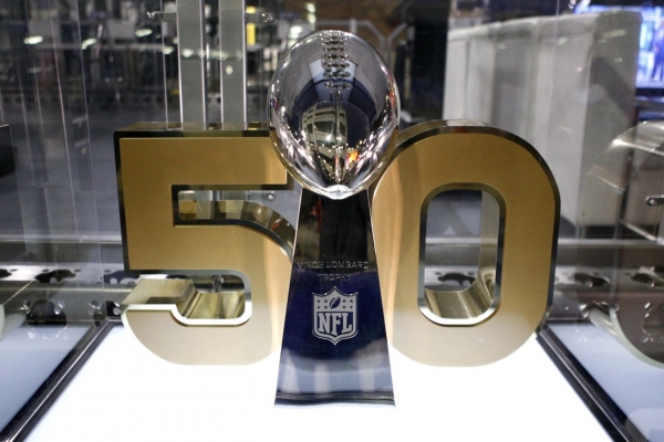 Free 2016 Super Bowl 50 Team Prop Bets + Gambling Picks
