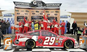 2016 NASCAR Hollywood Casino 400 - 10-16-2016 Free Pick & Handicapping Lines Prediction