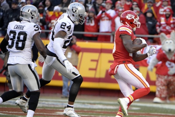NFL Week 14 Odds & Early Staff Picks for Every NFL Game This Week