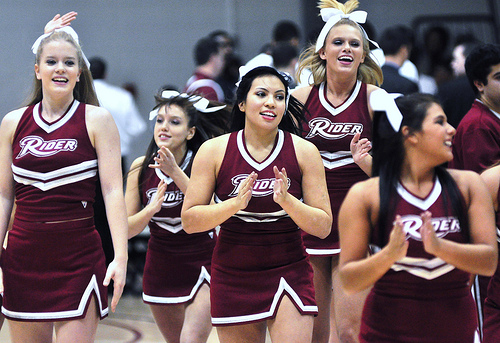 Canisius Golden Griffins vs. Rider Broncs - 2/17/2017 Free Pick & CBB Betting Prediction