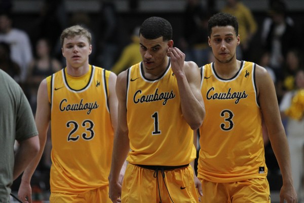 Coastal Carolina Chanticleers vs. Wyoming Cowboys - 3/29/17 Free Pick & CBI Betting Prediction
