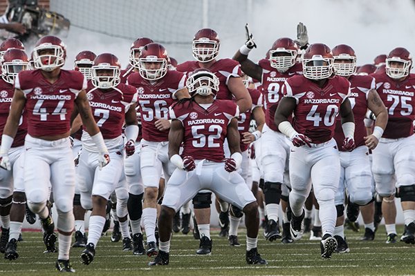 2017 Arkansas Razorbacks Predictions | NCAA Football Gambling Odds