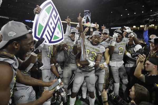 2017 MAC Conference Predictions | NCAA Football Gambling Odds