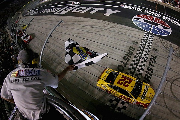 2017 NASCAR Bass Pro Shops NRA Night Race Free Pick & Handicapping Lines Prediction