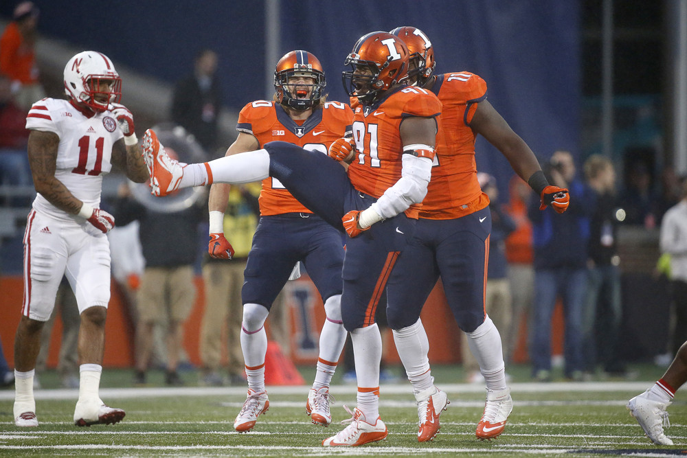 Northwestern Wildcats vs. Illinois Fighting Illini Free Pick & CFB Betting Prediction, 11/29/25