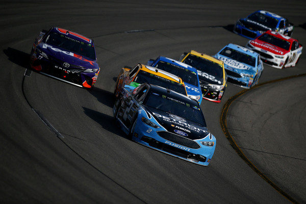 2017 NASCAR ISM Connect 300 Free Pick & Handicapping Lines Prediction