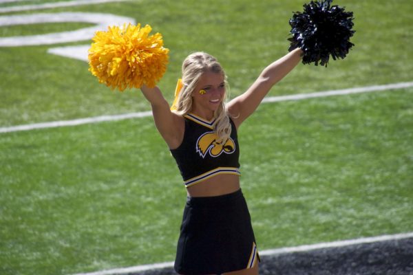 Middle Tennessee State Blue Raiders vs. Iowa Hawkeyes - 9/28/2019 Free Pick & CFB Betting Prediction