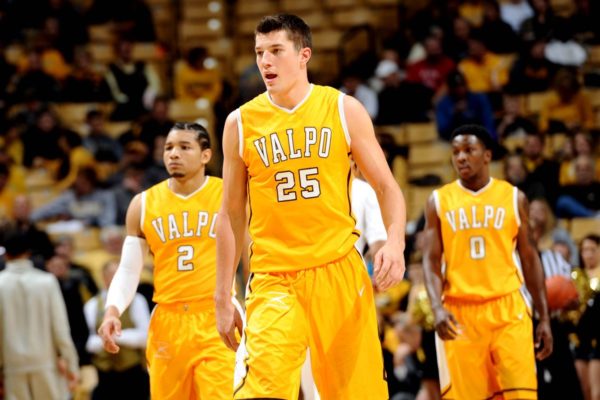 Loyola-Chicago Ramblers vs. Valparaiso Crusaders – 2/10/2019 Free Pick & CBB Betting Prediction