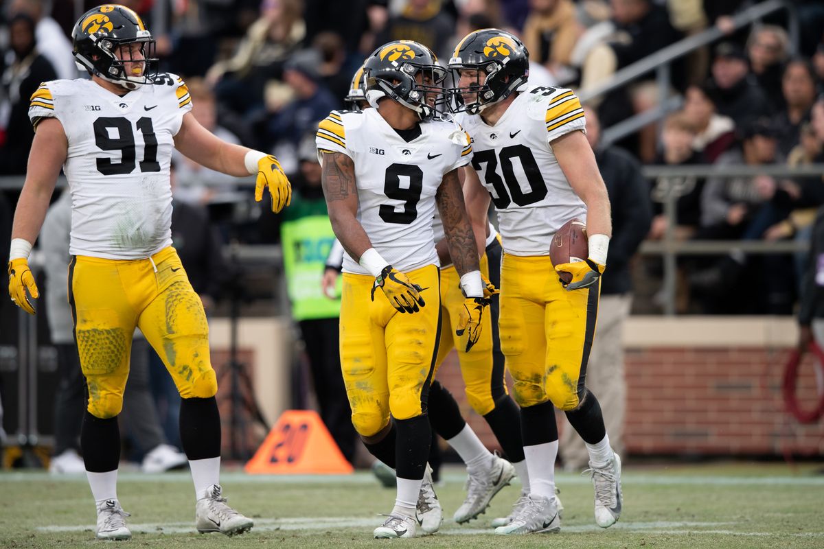 Minnesota Gophers vs. Iowa Hawkeyes - 11/16/2019 Free Pick & CFB Betting Prediction