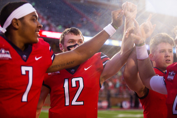 Coastal Carolina Chanticleers vs. Liberty Flames – 12/26/2020 Free Pick & CFB Betting Prediction