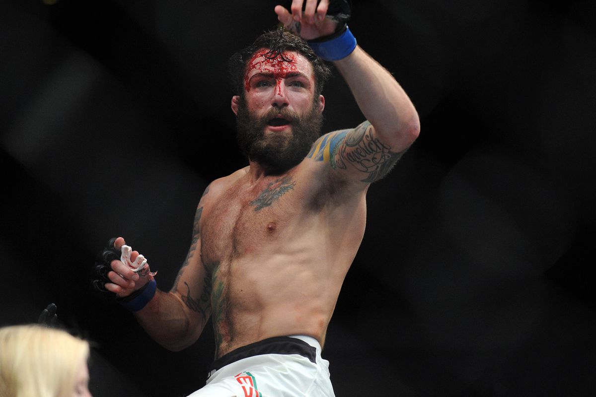 Rafael Dos Anjos vs. Michael Chiesa : Free UFC Raleigh Pick - Handicapping Lines & Betting Preview- 1/25/2020