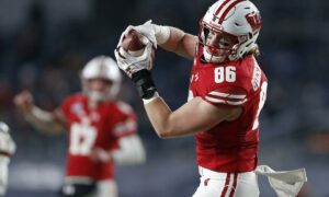 Illinois Fighting Illini vs. #14 Wisconsin Badgers - 10/24/2020 Free Pick & CFB Betting Prediction