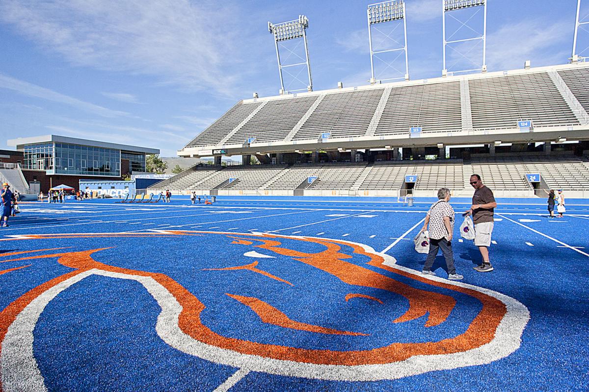 UNLV Rebels vs. Boise State Broncos 12/6/2024 Free Pick & CFB Betting Prediction