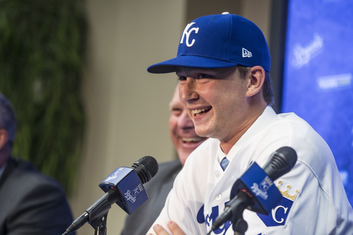 Toronto Blue Jays vs. Kansas City Royals - 4/17/2021 Free Pick & MLB Betting Prediction