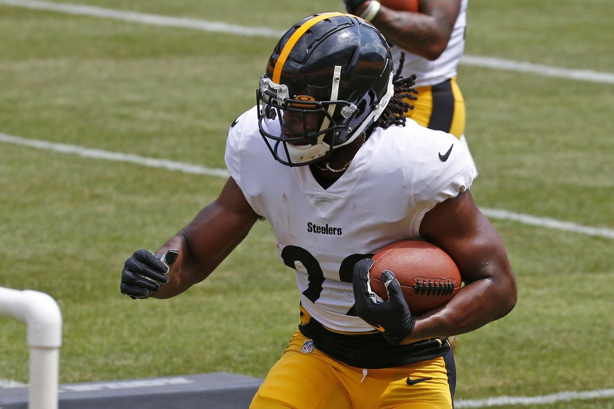 Pittsburgh Steelers vs. Carolina Panthers - 12/18/2022 Free Pick & NFL Betting Prediction