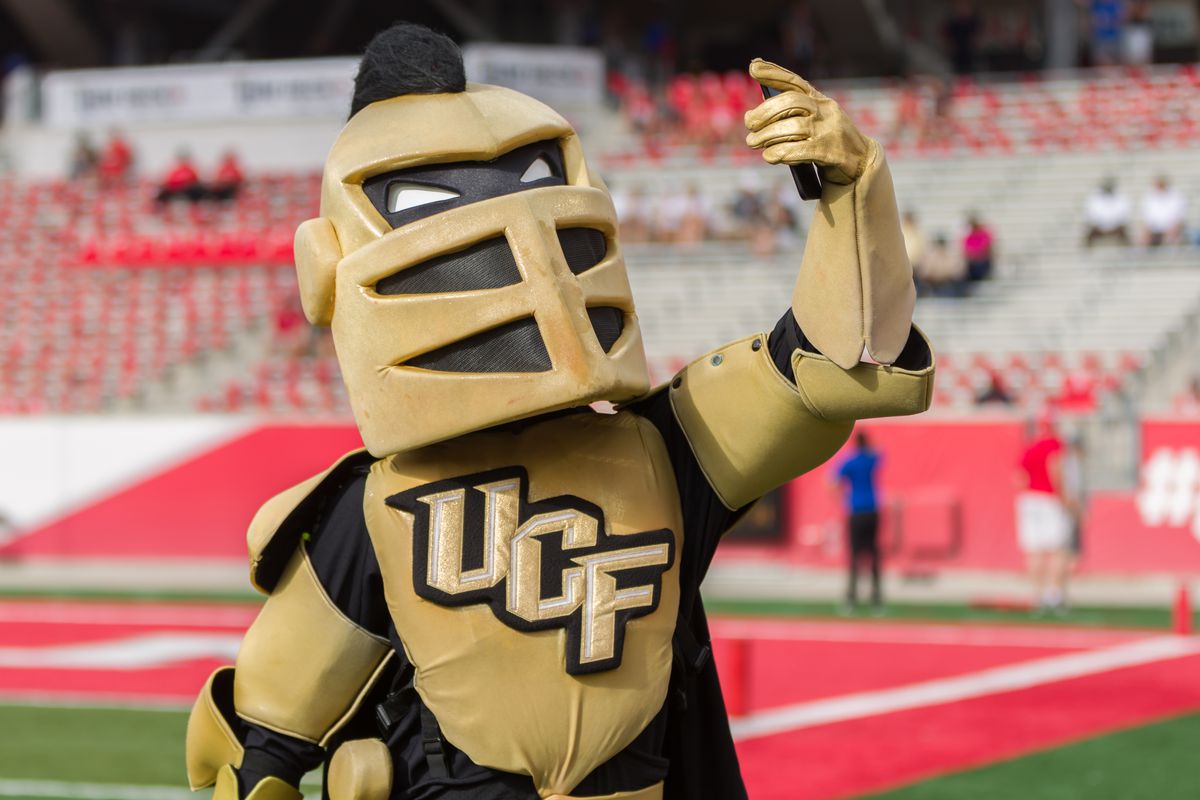 West Virginia Mountaineers vs. UCF Knights 10/28/2023 Free Pick & CFB Betting Prediction