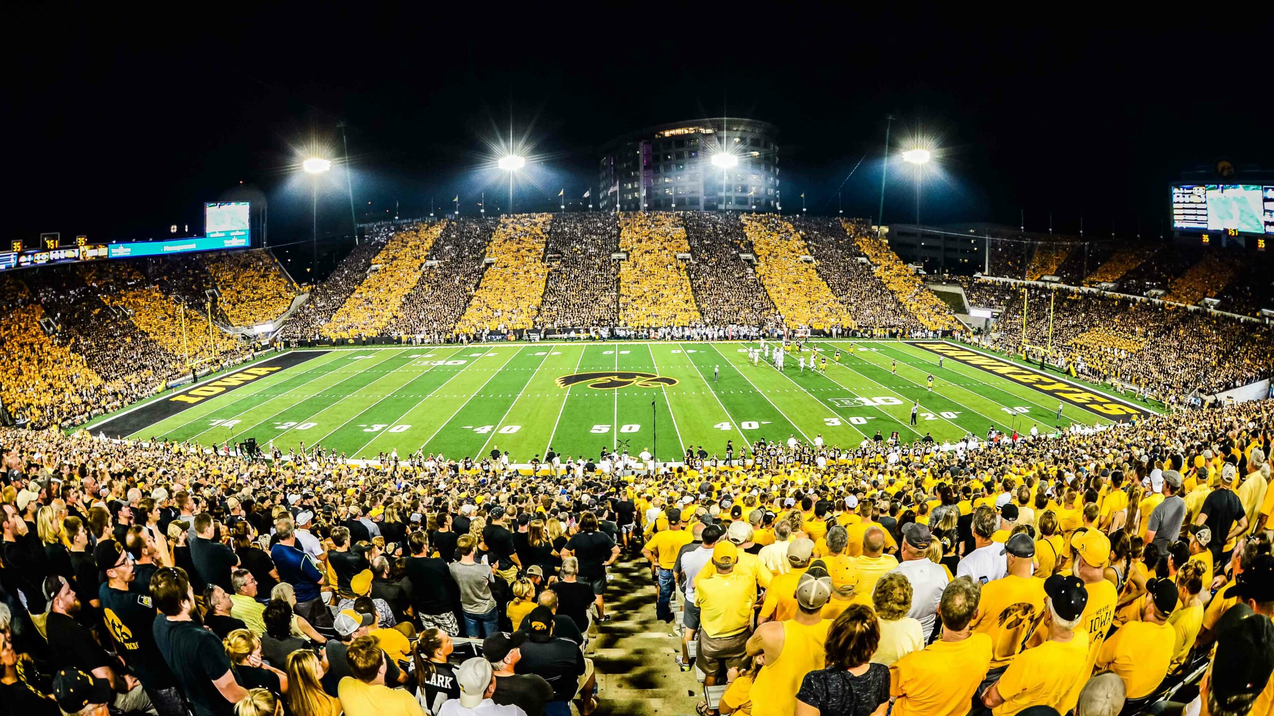 Penn State Nittany Lions vs. Iowa Hawkeyes 10-9-2021- Free Pick & CFB Betting Prediction