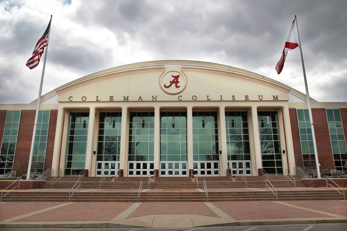 Houston Cougars vs. Alabama Crimson Tide – 12/11/2021 Free Pick & CBB Betting Prediction
