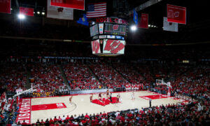 Indiana Hoosiers vs. Wisconsin Badgers – 12/8/2021 Free Pick & CBB Betting Prediction