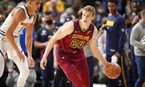 Milwaukee Bucks vs. Cleveland Cavaliers- 4/10/22 Free Pick & NBA Betting Prediction