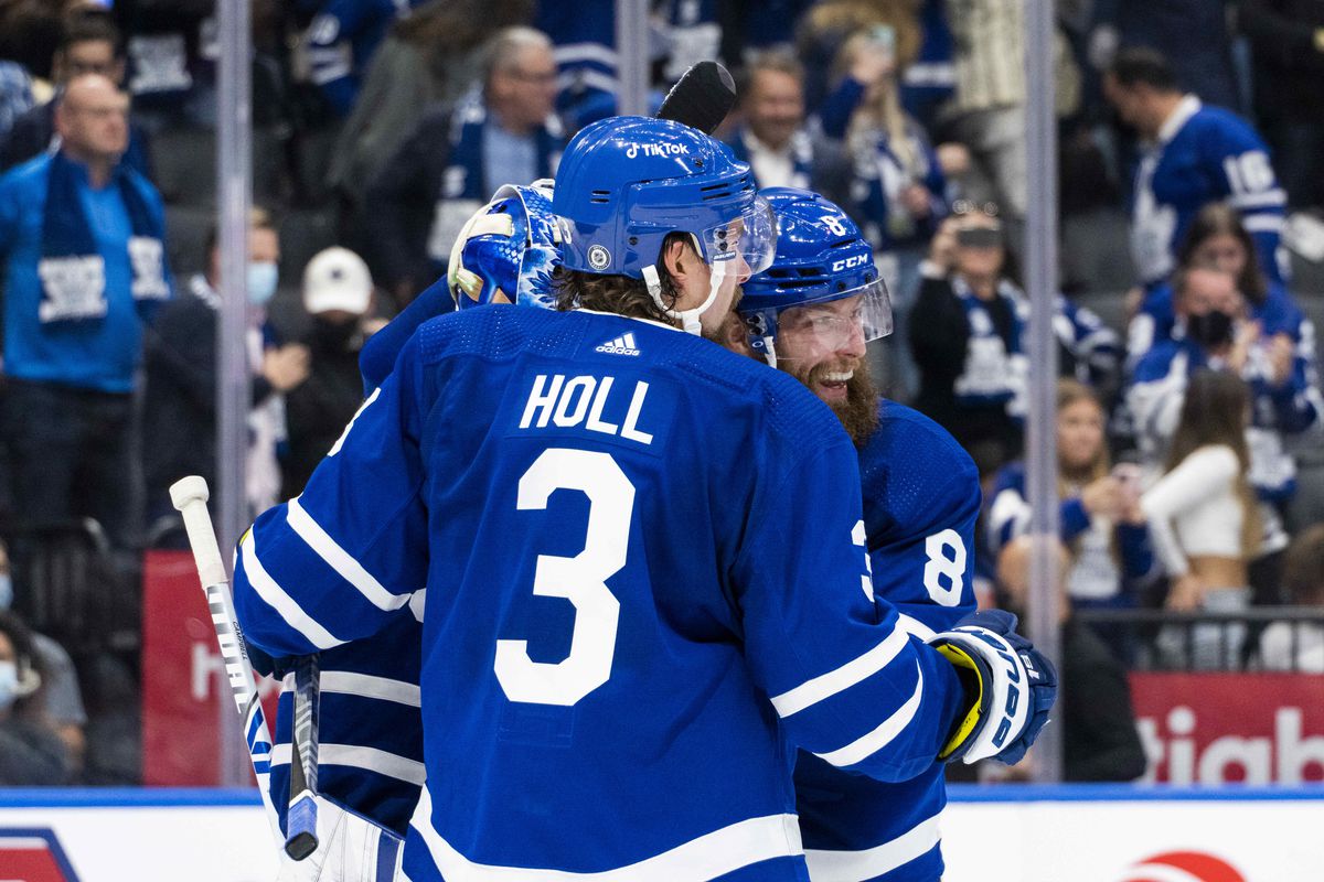 Toronto Maple Leafs vs. Florida Panthers - 4/5/2022 Free Pick & NHL Betting Predictions