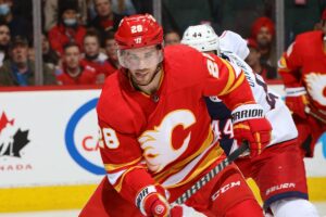 San Jose Sharks vs. Chicago Blackhawks - 4/14/2022 Free Pick & NHL Betting Predictions