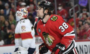 Boston Bruins vs. Chicago Blackhawks - 3/15/2022 Free Pick