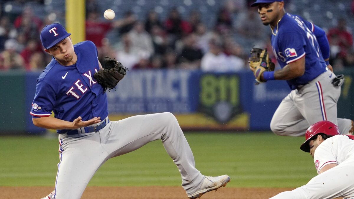 Texas Rangers vs Oakland Athletics- 05/26/2022 Free Pick & MLB Betting Prediction