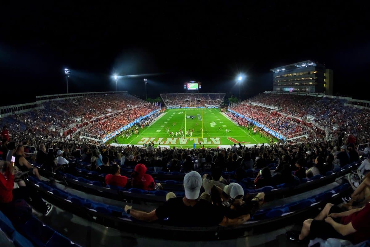 Rice Owls vs. FAU Owls - 10/15/2022 Free Pick & CFB Betting Prediction