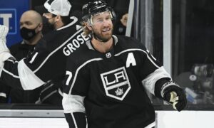Arizona Coyotes vs. Los Angeles Kings - 12/1/2022 Free Pick