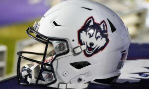 Liberty Flames vs. UConn Huskies - 11/12/2022 Free Pick & CFB Betting Prediction