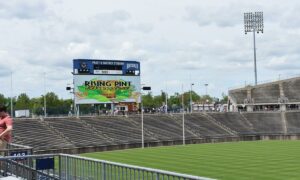 UMass Minutemen vs. UConn Huskies - 11/4/2022 Free Pick & CFB Betting Prediction
