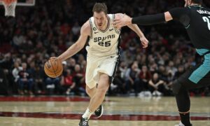 Los Angeles Lakers vs. San Antonio Spurs - 11/25/22 Free Pick & NBA Betting Prediction