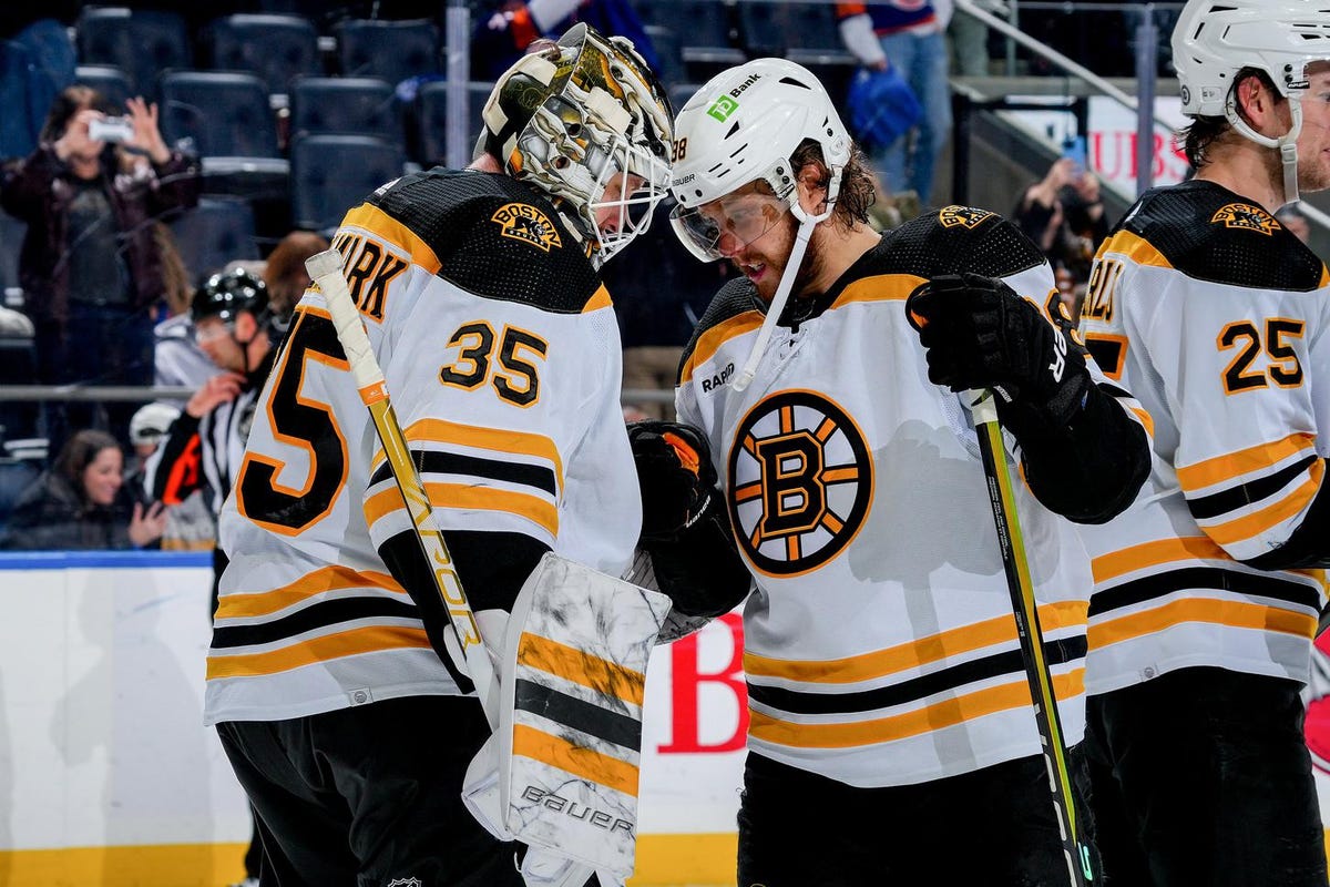 Tampa Bay Lightning vs. Boston Bruins Free Pick & NHL Betting Prediction, 4/11/26