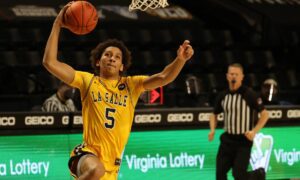 Loyola Chicago Ramblers at La Salle Explorers AI NCAA Basketball Prediction 3/4/2023