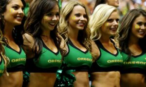 Wisconsin Badgers at Oregon Ducks AI NIT Basketball Prediction 3/21/2023