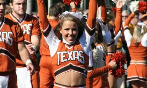 Arkansas Razorbacks vs. Texas Longhorns Free Pick & CFB Betting Prediction, 11/22/25
