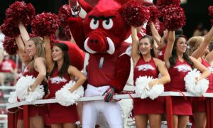 Hawaii Rainbow Warriors vs. Arkansas Razorbacks Free Pick & CBB Betting Prediction, 3/19/26