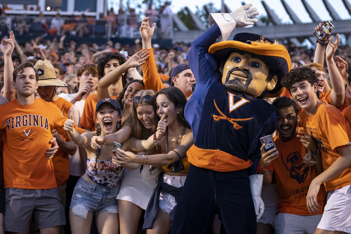 Wake Forest Demon Deacons vs. Virginia Cavaliers Free Pick & CFB Betting Prediction, 11/8/25