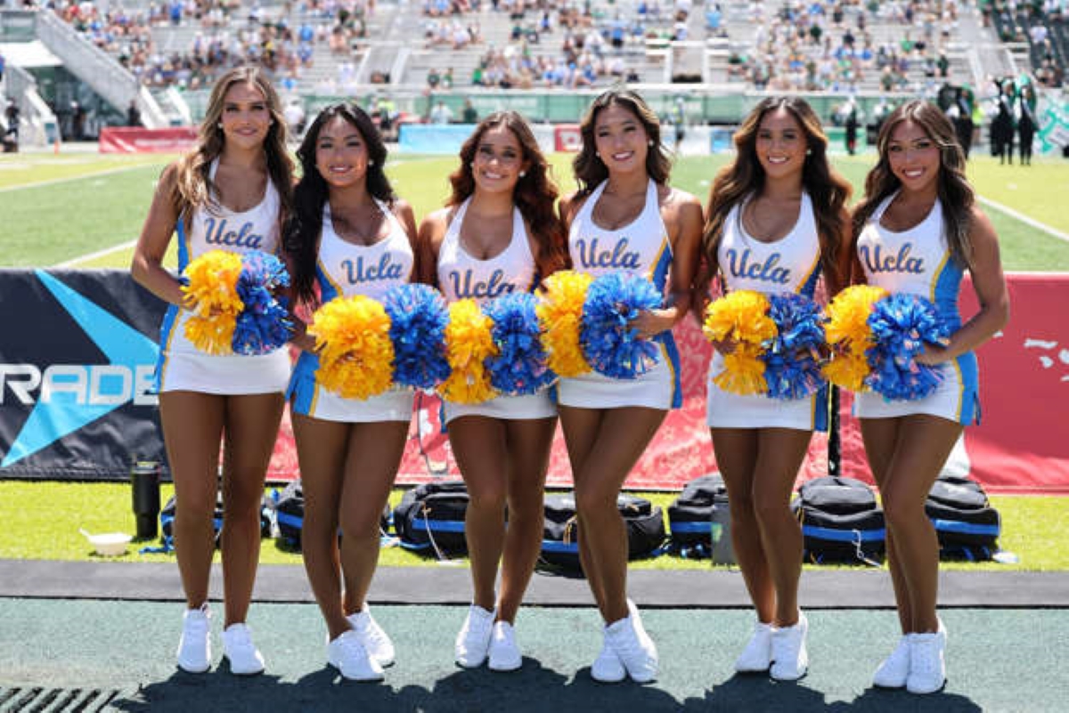 Nebraska Cornhuskers vs. UCLA Bruins Free Pick & CFB Betting Prediction, 11/8/25